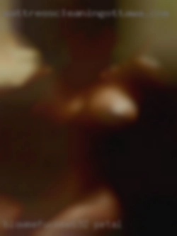Blowmefuckme692 Petal