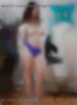 MichalX5 couple looks for older woman for threesome